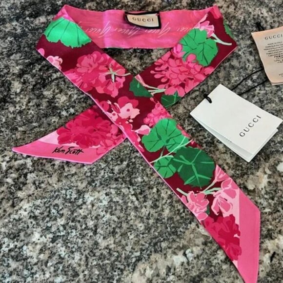 Gucci Pink Silk Floral Print Ken Scott Twilly - Picture 1 of 5
